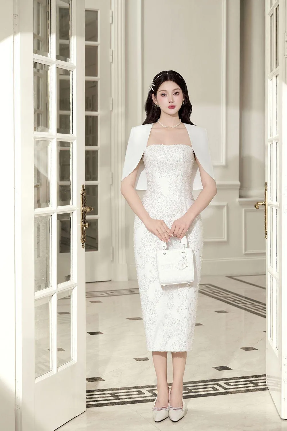 Cinder Sheath Cape Sleeved Lace Midi Dress