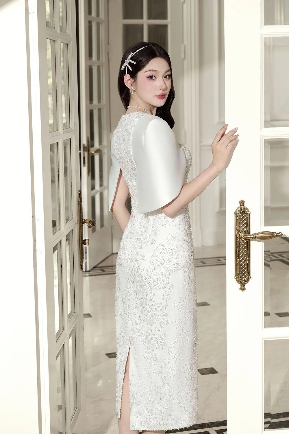 Cinder Sheath Cape Sleeved Lace Midi Dress