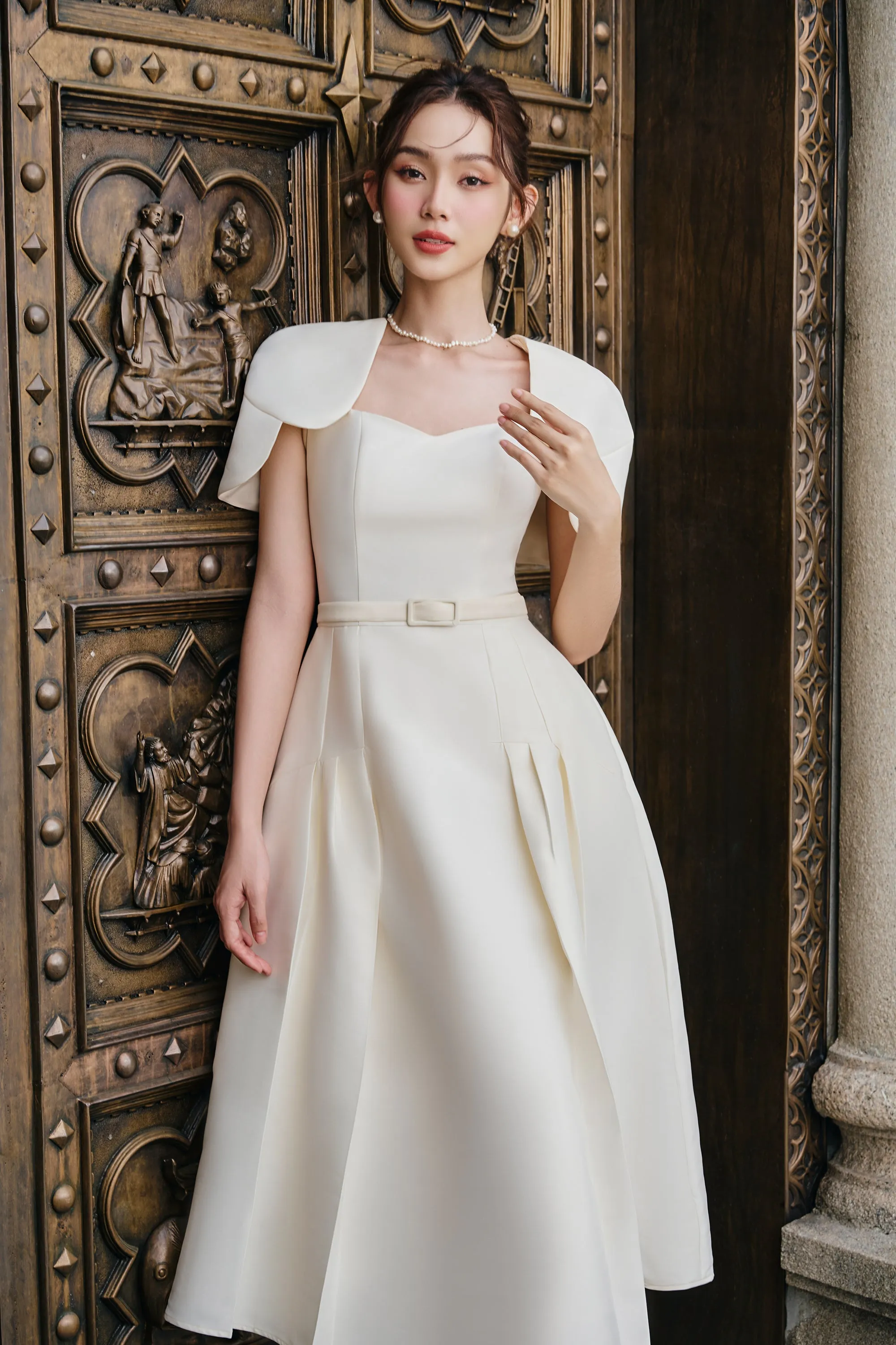Swing A-line Queen Anne Neck Rayon Midi Dress